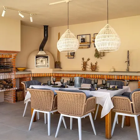 Acacias - Boutique In Wine Country 빌라