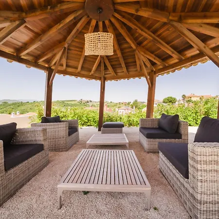 Luxurious Wine Country - Near Lisbon