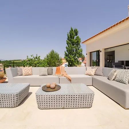 Acacias - Boutique In Wine Country Villa *