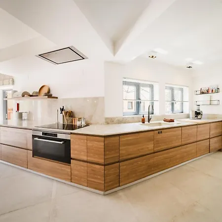 Villa Acacias - Boutique In Wine Country