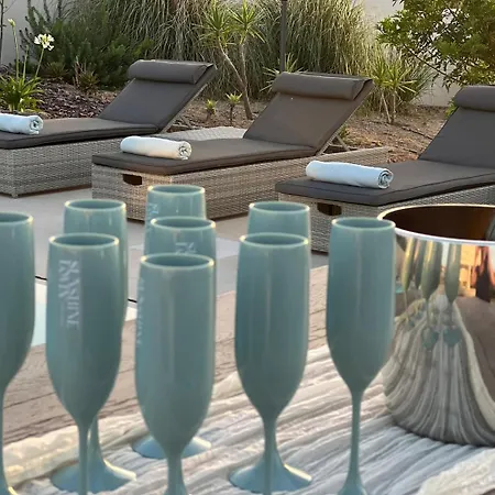 Villa Acacias - Boutique In Wine Country