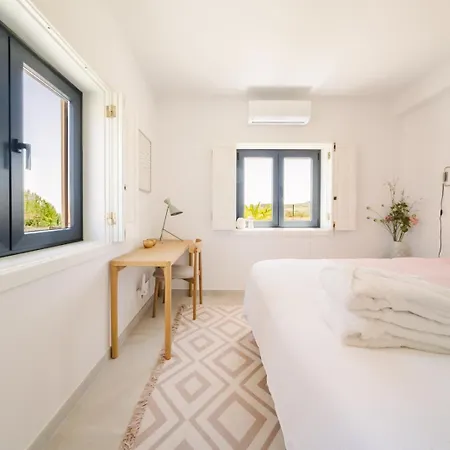 Acacias - Boutique In Wine Country Villa Alenquer