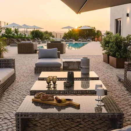 Villa Acacias - Boutique In Wine Country *