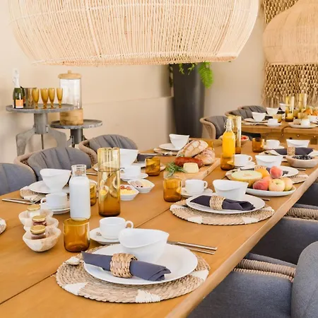 Acacias - Boutique In Wine Country Villa