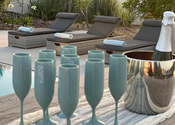 Acacias - Boutique In Wine Country *